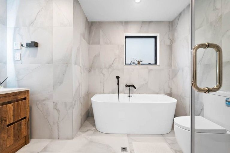 Photo of property in 51 Kea Road, Silverdale, 0932