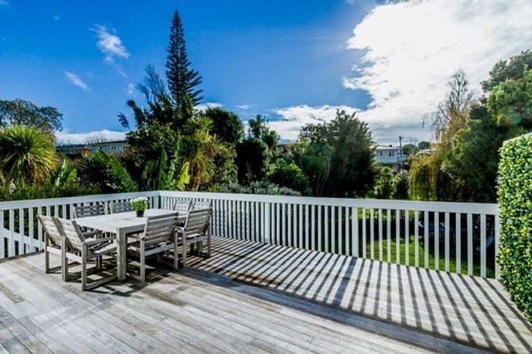 Photo of property in 25 Regent Street, Devonport, Auckland, 0624