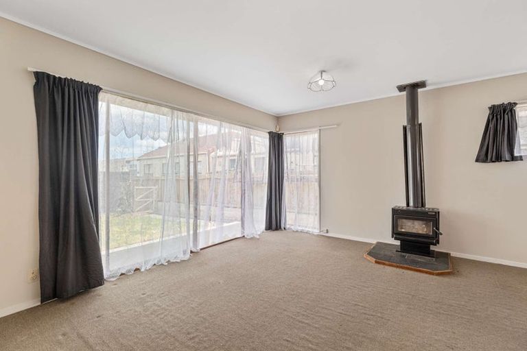 Photo of property in 2/19 Maich Road, Manurewa, Auckland, 2102