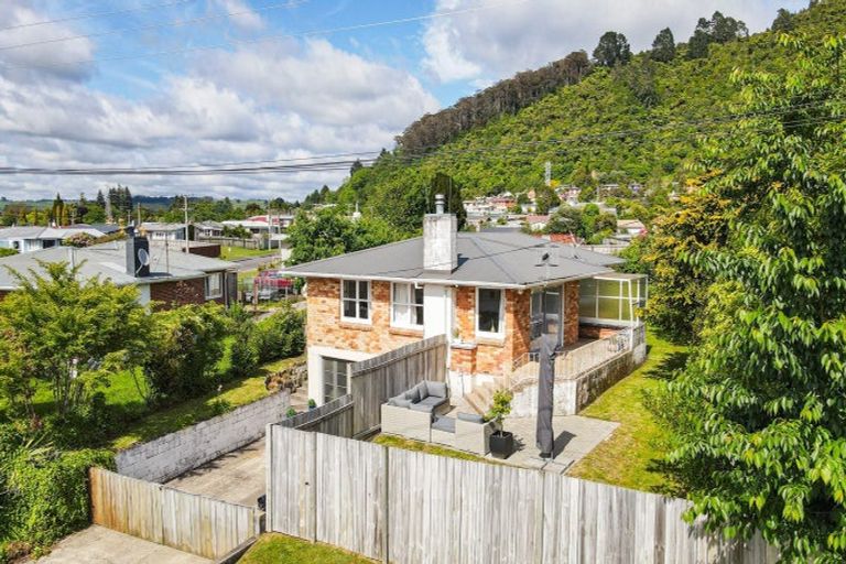 Photo of property in 4 Mallard Drive, Selwyn Heights, Rotorua, 3015