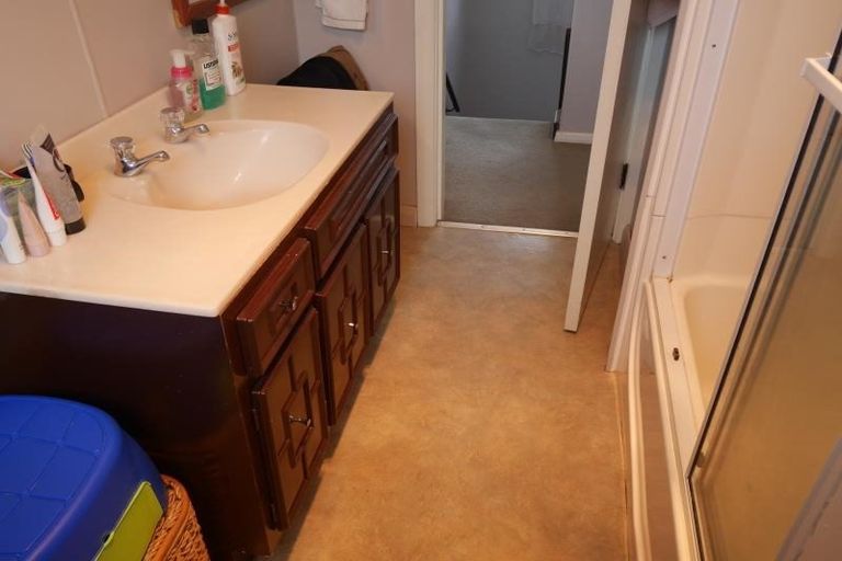 Photo of property in 51 Compton Crescent, Taita, Lower Hutt, 5011