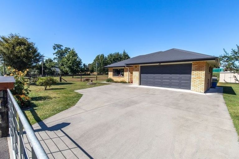 Photo of property in 17 Haultain Street, Kihikihi, Te Awamutu, 3800