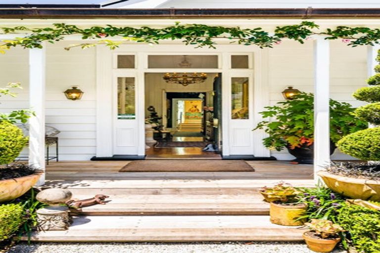 Photo of property in 37 Bell Road, Remuera, Auckland, 1050