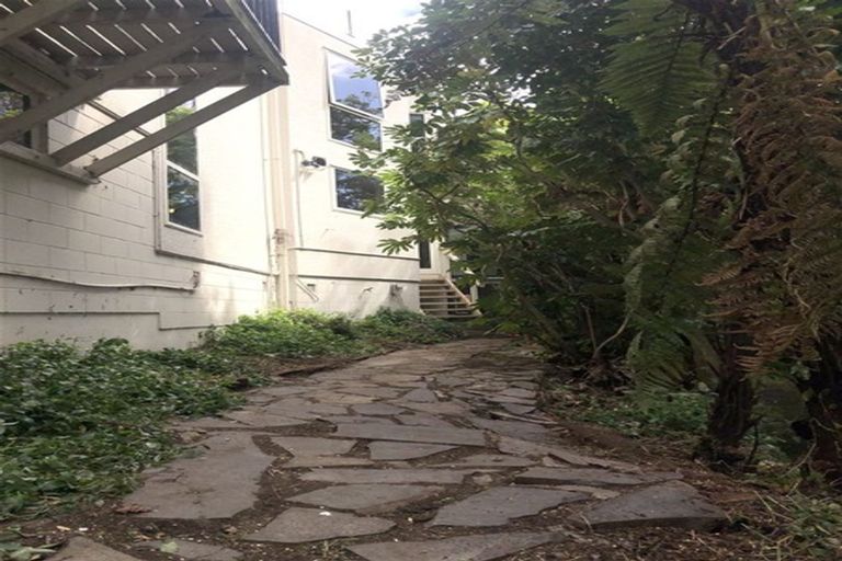 Photo of property in 2/88 Clyde Road, Ilam, Christchurch, 8041