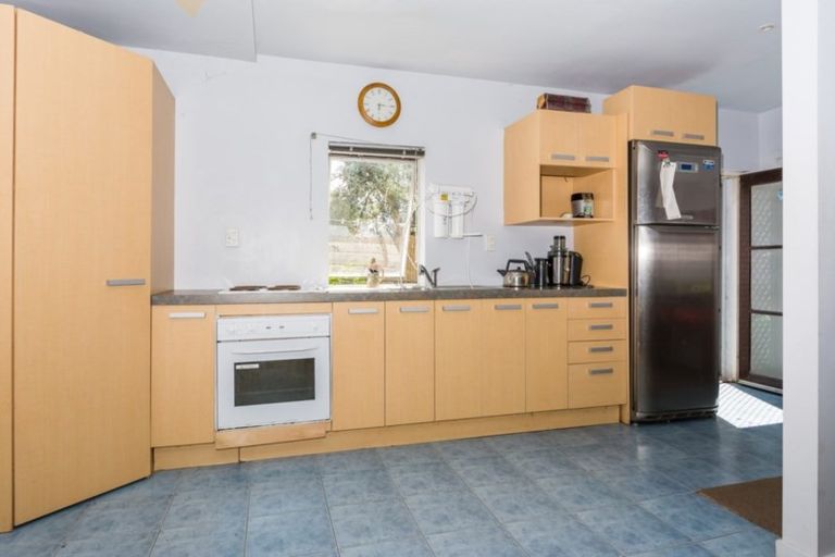 Photo of property in 3/496 Glenfield Road, Glenfield, Auckland, 0629