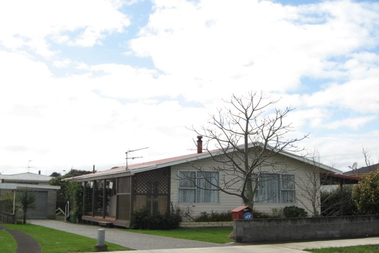 Photo of property in 64a Broadway, Waitara, 4320