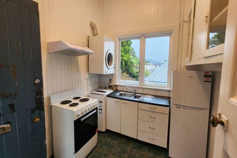 Photo of property in 21 Central Terrace, Kelburn, Wellington, 6012