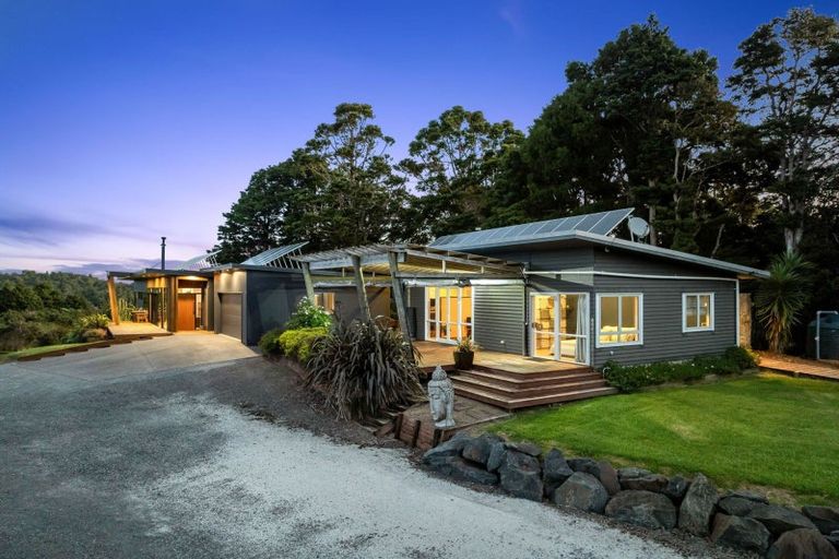 Photo of property in 1140 Russell Road, Opuawhanga, Hikurangi, 0184