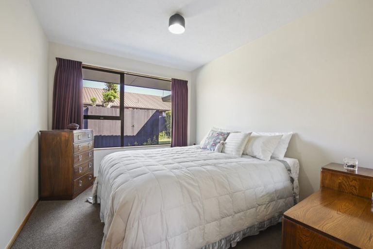 Photo of property in 10 Ben Nevis Drive, Broomfield, Christchurch, 8042