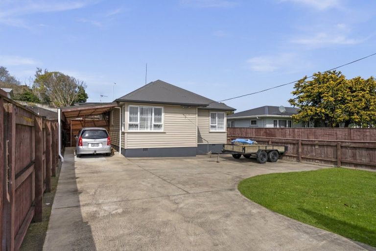 Photo of property in 79 Pohutukawa Place, Bell Block, New Plymouth, 4312