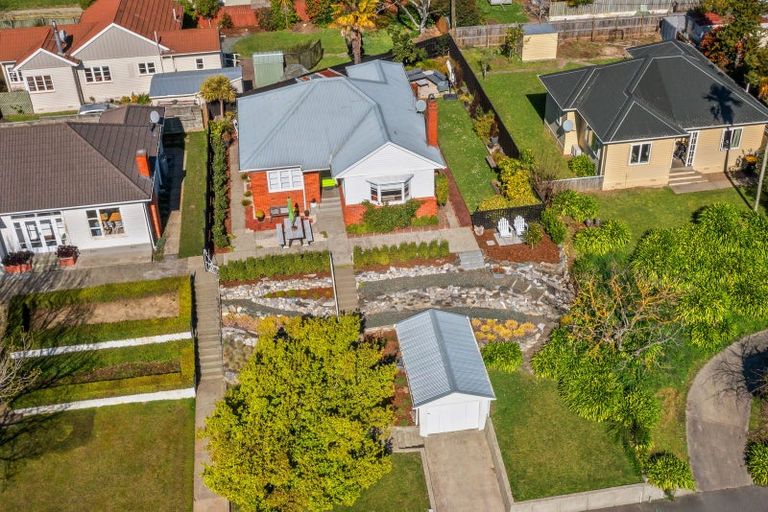 Photo of property in 141 Waimea Road, Nelson South, Nelson, 7010