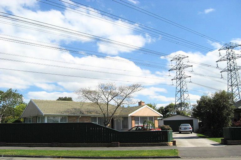 Photo of property in 1 Kingsgate Place, Burnside, Christchurch, 8053