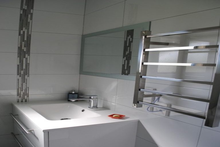 Photo of property in 108 Te Haumi Drive, Paihia, 0200