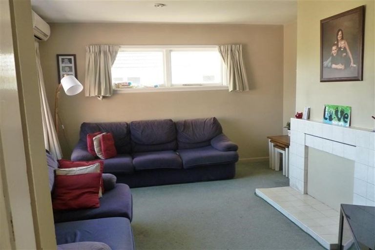 Photo of property in 22 Wilton Crescent, Bishopdale, Christchurch, 8053