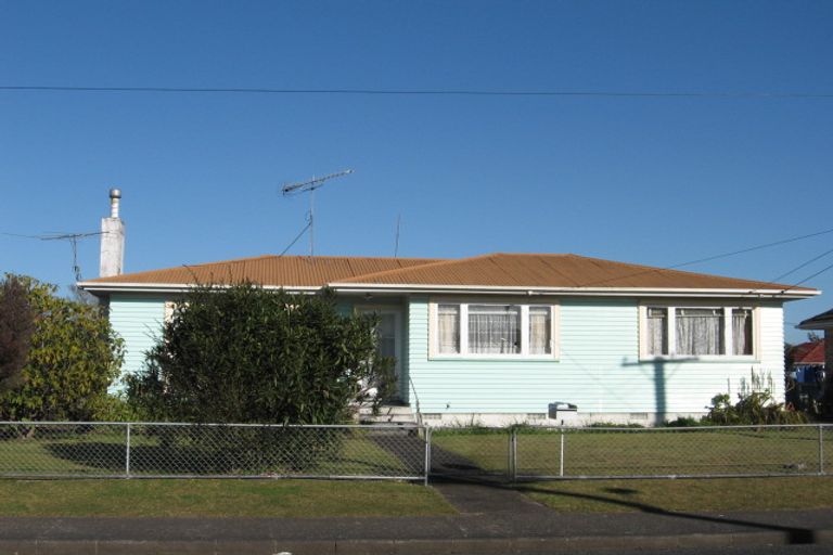 Photo of property in 21 Sheehan Avenue, Papakura, 2110