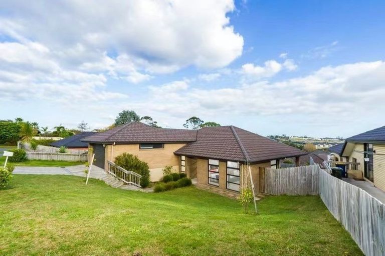 Photo of property in 4 Travis View Drive, Fairview Heights, Auckland, 0632