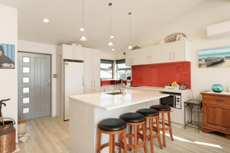 Photo of property in 355 Pukehina Parade, Pukehina, Te Puke, 3189