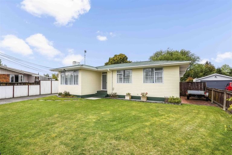 Photo of property in 58 Garden Heights Avenue, Glenview, Hamilton, 3206