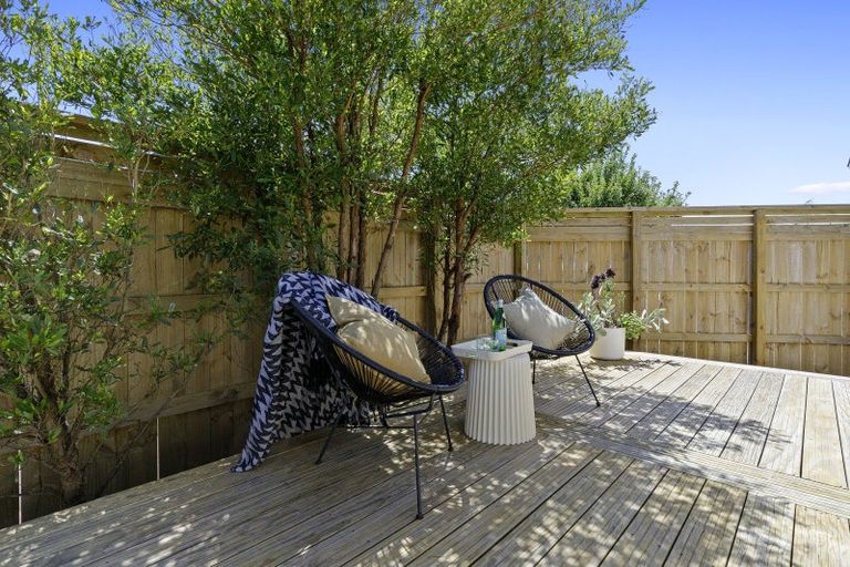 Photo of property in 24 Mcleod Street, Elderslea, Upper Hutt, 5018