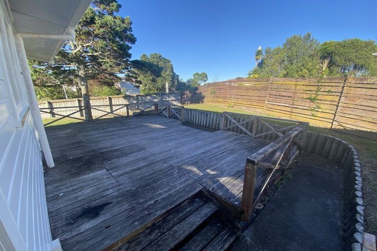 Photo of property in 61 Juniper Road, Sunnynook, Auckland, 0620