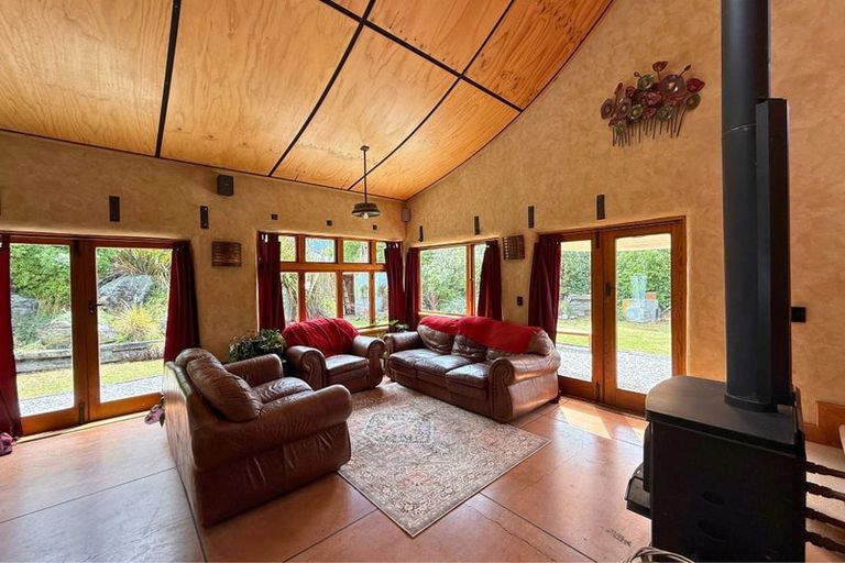 Photo of property in 80 Nichol Street, Lake Hawea, Wanaka, 9382