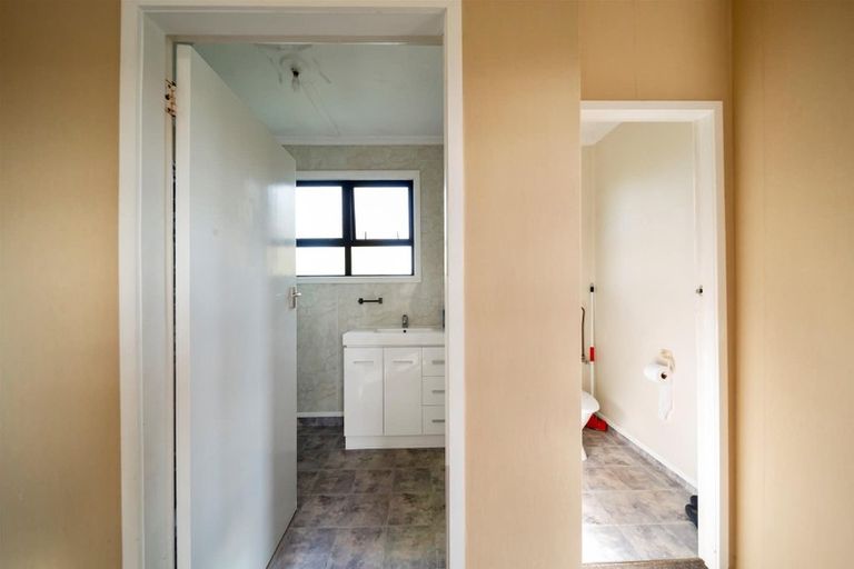 Photo of property in 301 High Street, Eltham, 4322