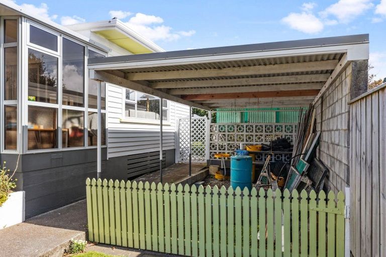 Photo of property in 33 Wynyard Street, Bell Block, New Plymouth, 4312