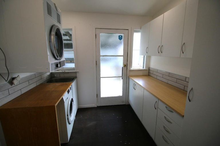 Photo of property in 14 Fairs Road, Milson, Palmerston North, 4414