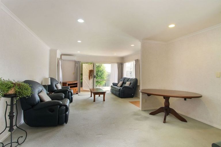 Photo of property in 50a Torkar Road, Clarks Beach, 2122