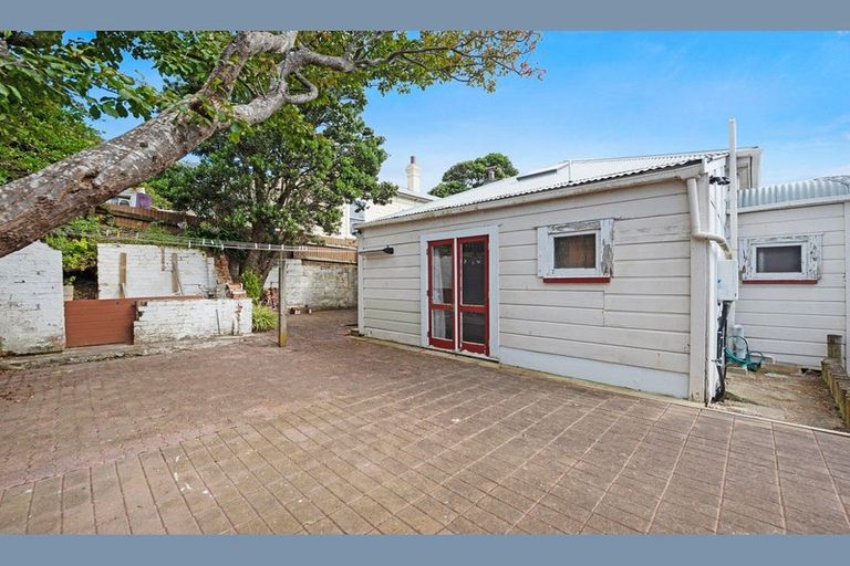 Photo of property in 50 Riddiford Street, Newtown, Wellington, 6021