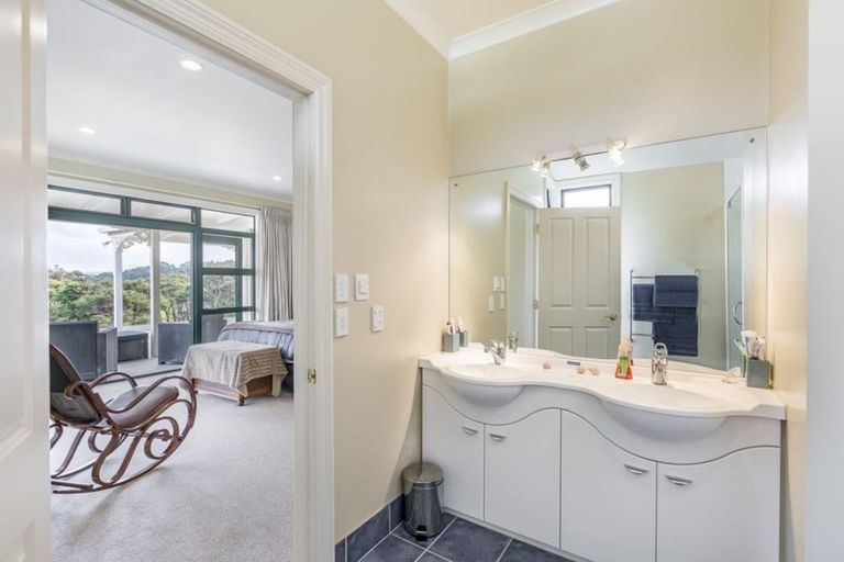 Photo of property in 40 Martins Bay Road, Mahurangi East, Warkworth, 0982