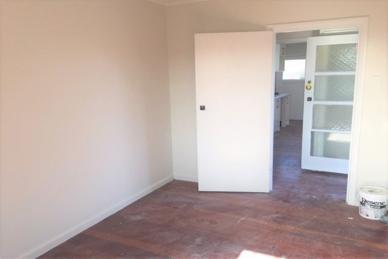 Photo of property in 43 Miranda Street, Avondale, Auckland, 0600