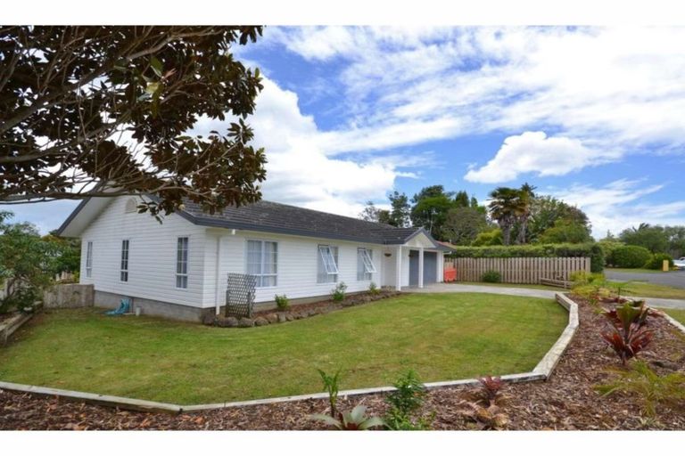 Photo of property in 13 Lanark Road, Kerikeri, 0230