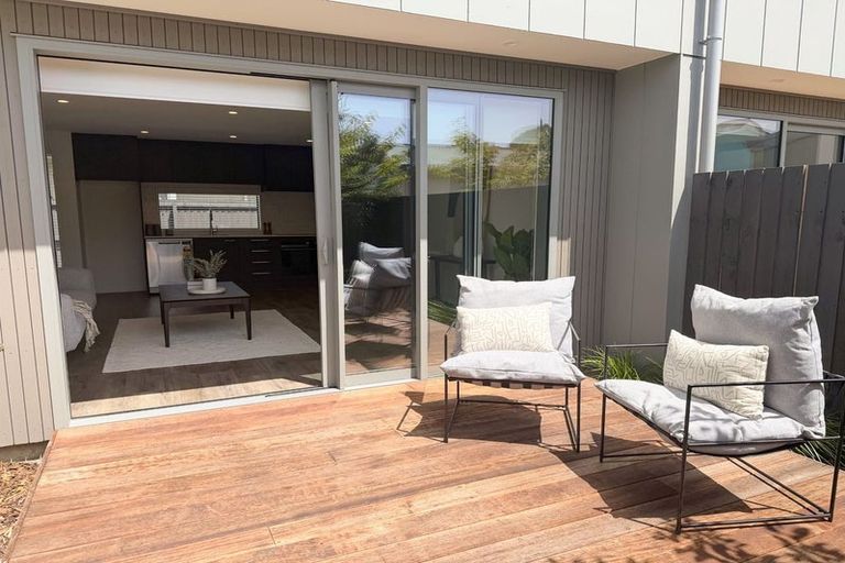 Photo of property in 3/6 Strauss Place, Somerfield, Christchurch, 8024