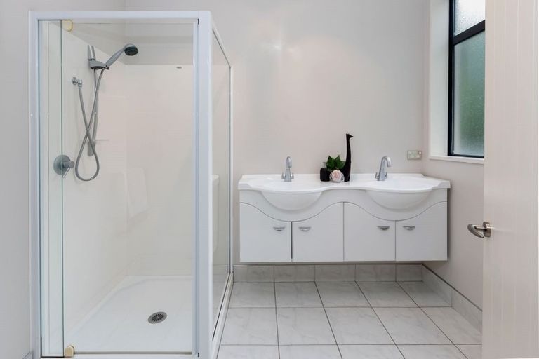 Photo of property in 210 Lawford Road, West Melton, Christchurch, 7676