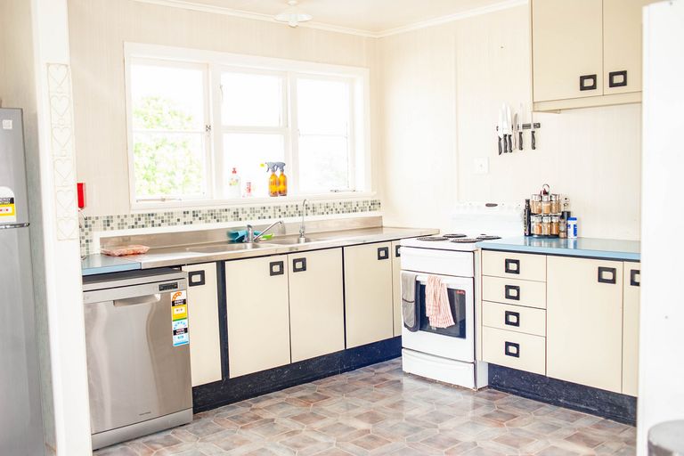 Photo of property in 18 Karaka Road, Otorohanga, 3900