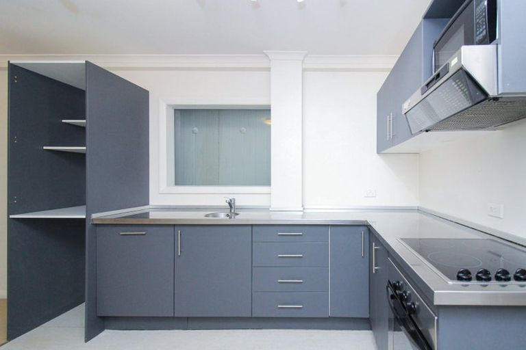 Photo of property in Monvie Apartments, 112/15 Holland Street, Te Aro, Wellington, 6011