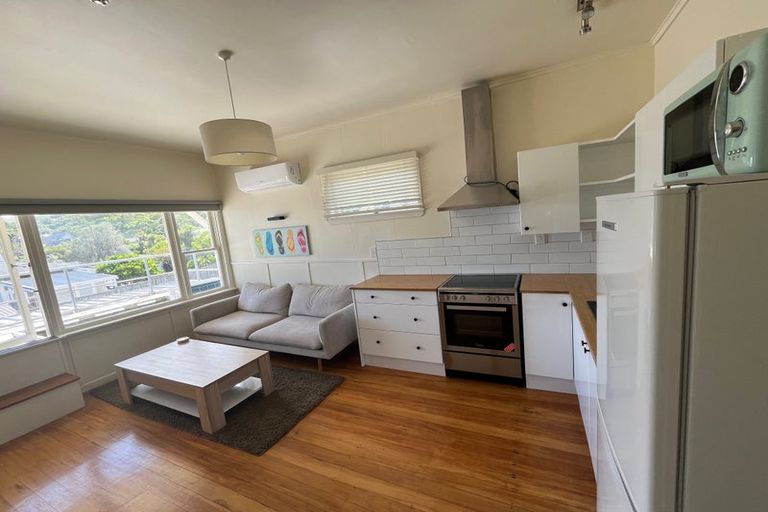 Photo of property in 62 Moana Road, Okitu, Gisborne, 4010