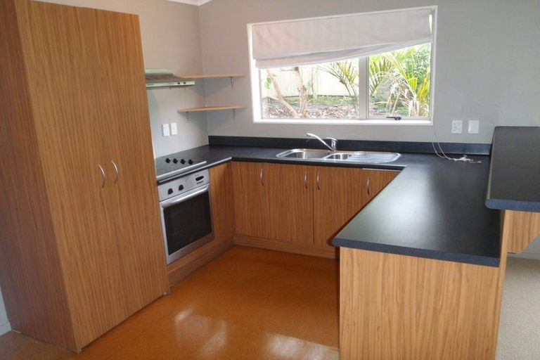 Photo of property in 9 Carillon Place, Massey, Auckland, 0614