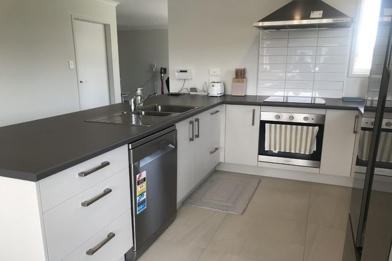 Photo of property in 73 Te Wharo Drive, Papamoa, 3118