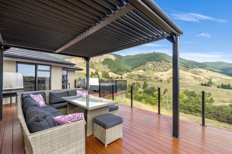 Photo of property in 39 Huntaway Close, Stoke, Nelson, 7011