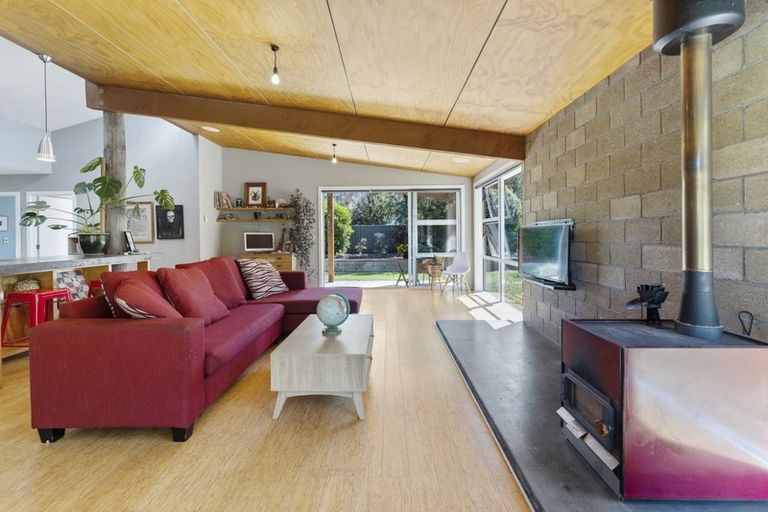 Photo of property in 33 Hewson Crescent, Lake Hawea, Wanaka, 9382