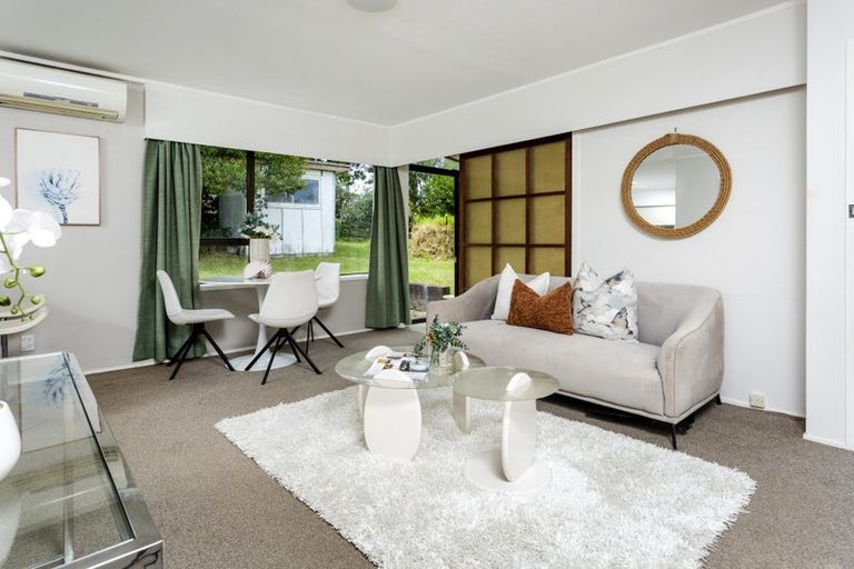 Photo of property in 2/20 Gladys Avenue, Glenfield, Auckland, 0629
