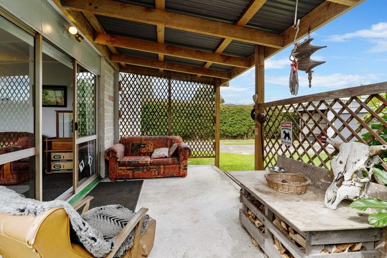 Photo of property in 324 Te Moana Road, Waikanae, 5036