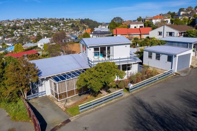 Photo of property in 24 Hastings Street, Kaikorai, Dunedin, 9010