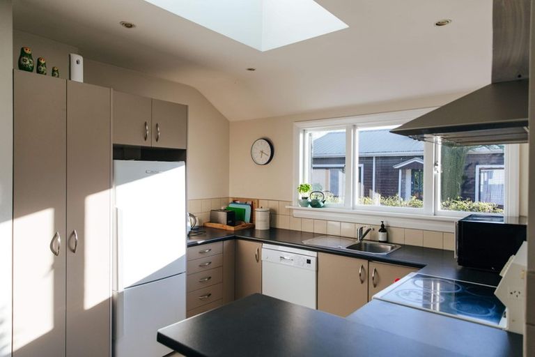 Photo of property in 9 Sparks Road, Somerfield, Christchurch, 8024