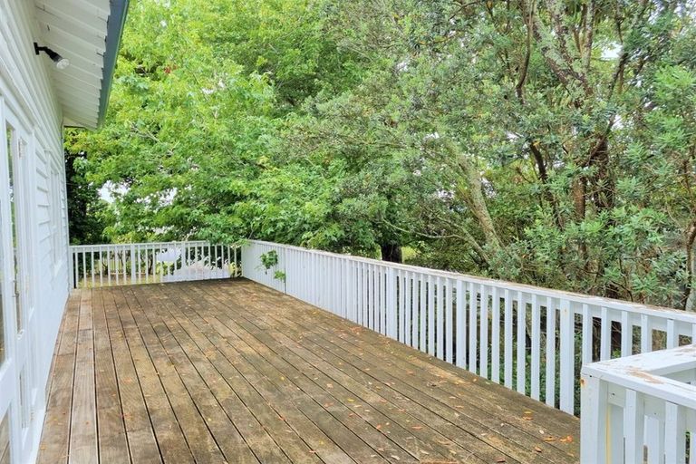 Photo of property in 17 Verbena Road, Birkdale, Auckland, 0626