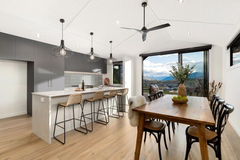 Photo of property in 125 Spur Ridge Rise, Jacks Point, 9371