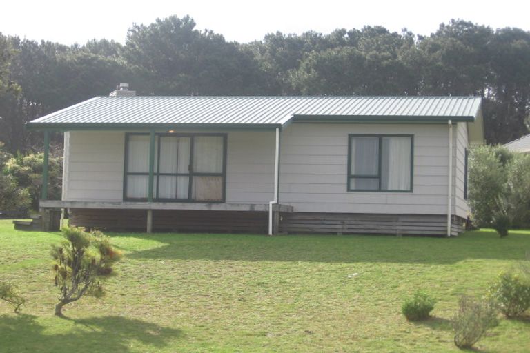 Photo of property in 712 Matarangi Drive, Matarangi, Whitianga, 3592