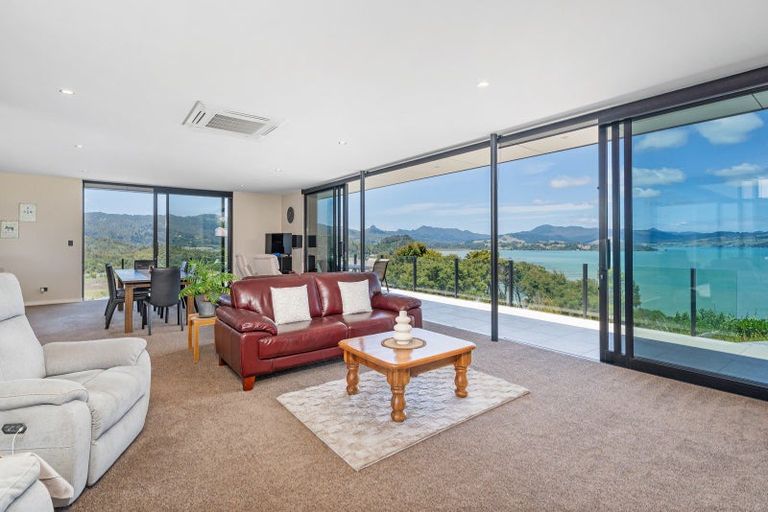Photo of property in 135 Huihana Lane, Wyuna Bay, Coromandel, 3581
